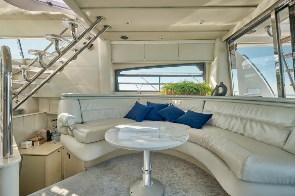 Яхта California 62 image- 10